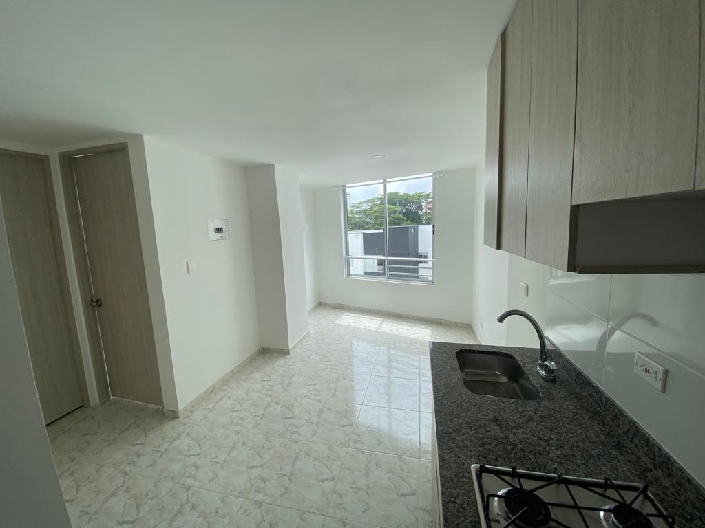 APARTAMENTO ARRIENDO NORTE LA CASTELLANA 17.jpg