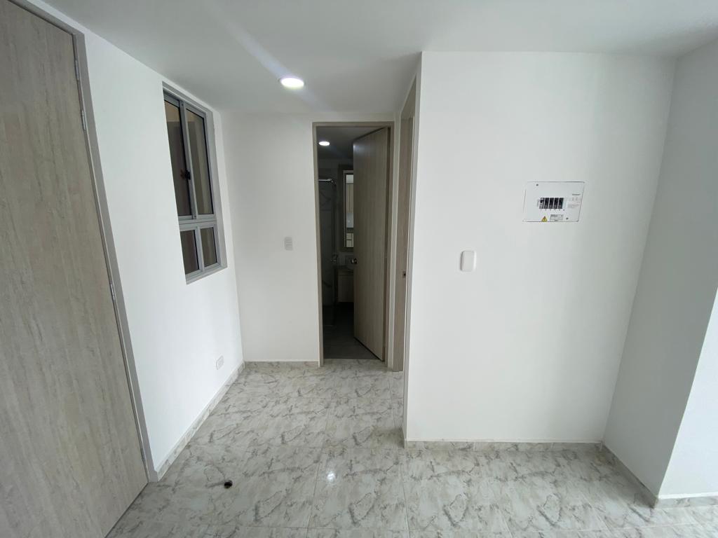 APARTAMENTO ARRIENDO NORTE LA CASTELLANA 21.jpg