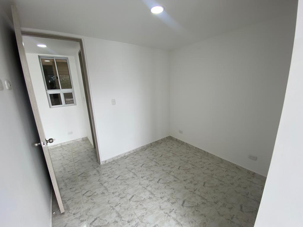 APARTAMENTO ARRIENDO NORTE LA CASTELLANA 24.jpg