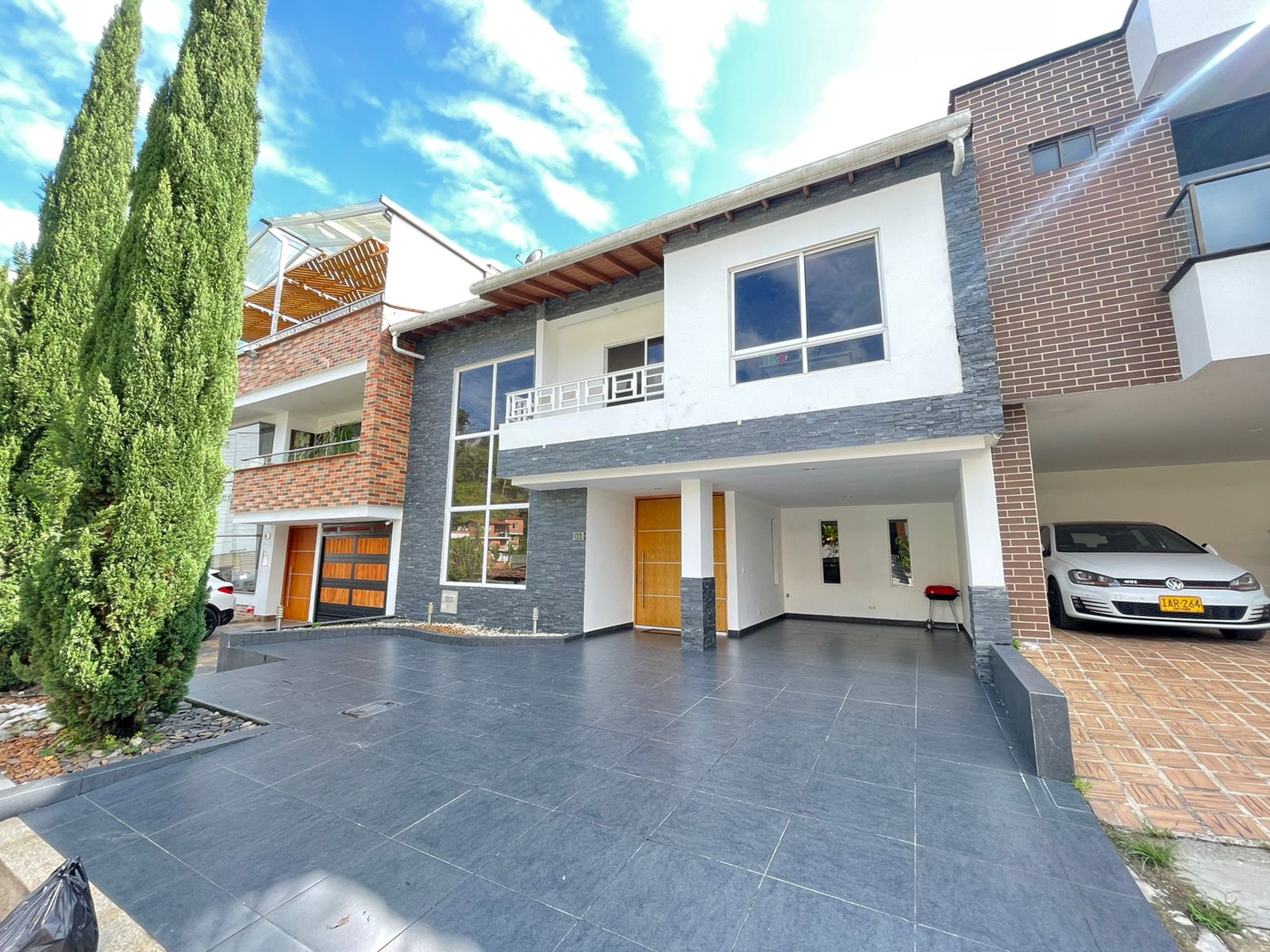Se vende casa en sabaneta sector la doctora 25.jpeg