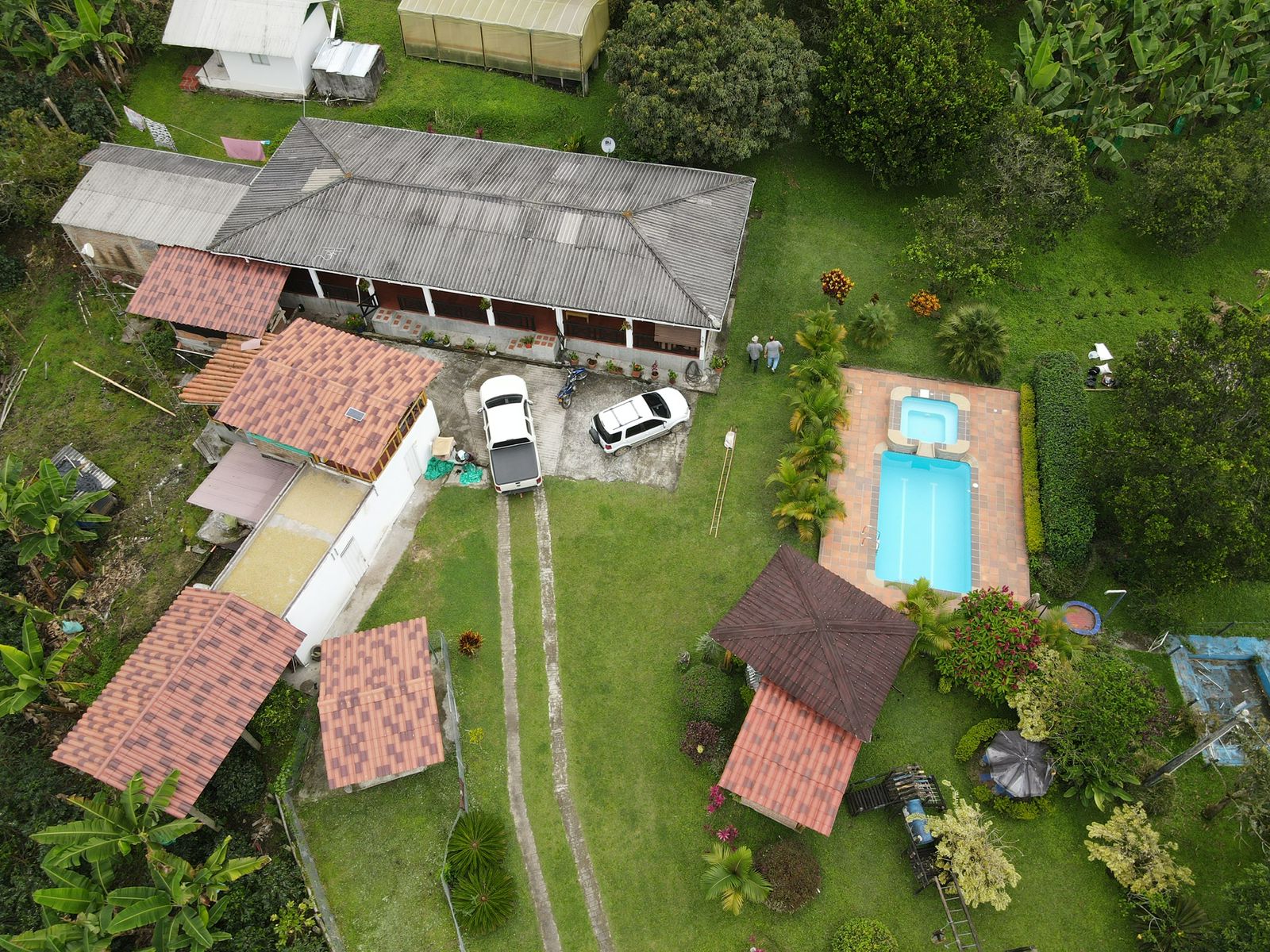 se vende finca en filandia 2.jpg