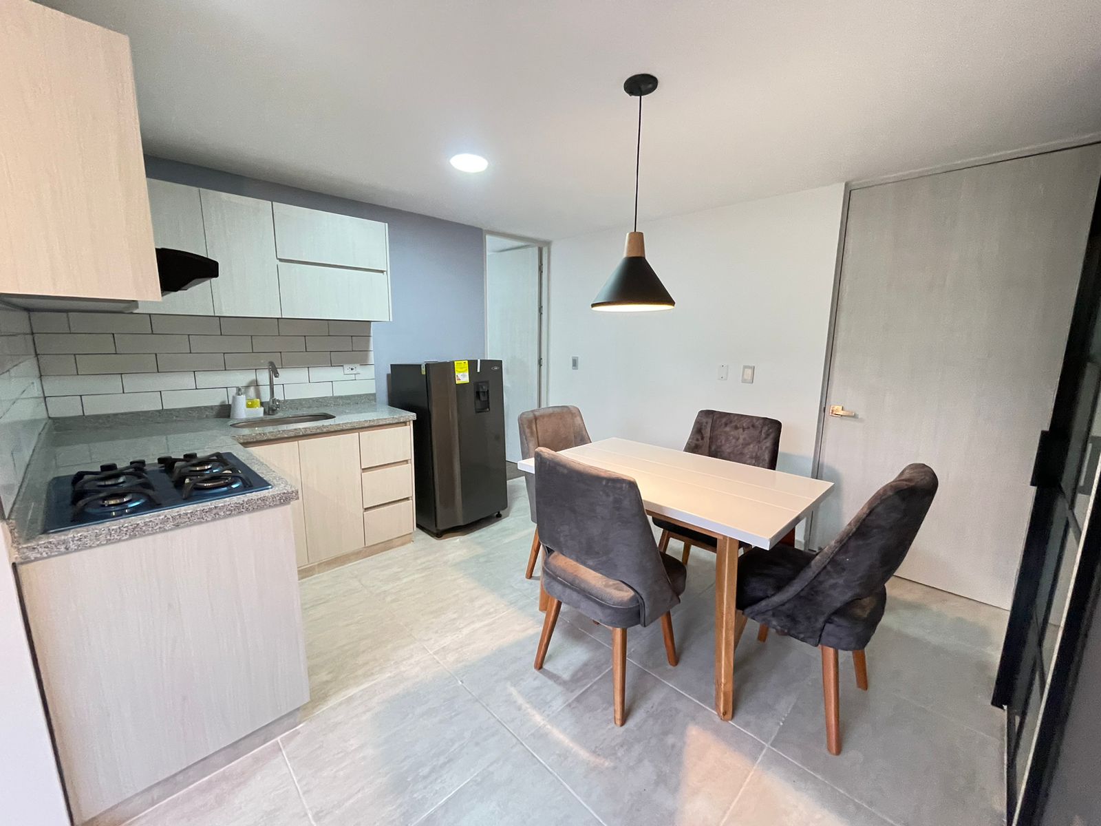 Apartamento amoblado en conjunto cerrado en circasia con jacuzzi (24).jpeg