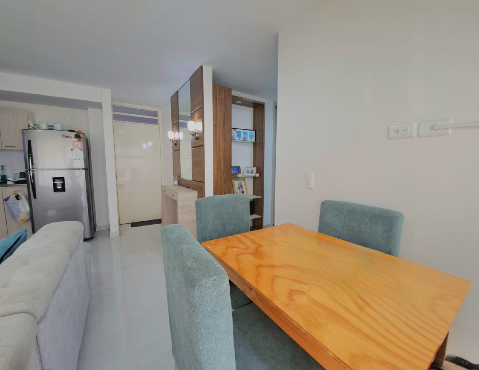 apartamento amoblado al sur de armenia amplio en conjunt cerrado con piscina (4).jpeg