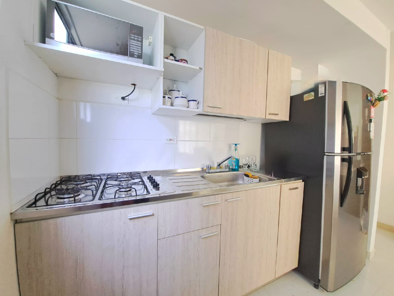apartamento amoblado al sur de armenia amplio en conjunt cerrado con piscina (3).jpeg
