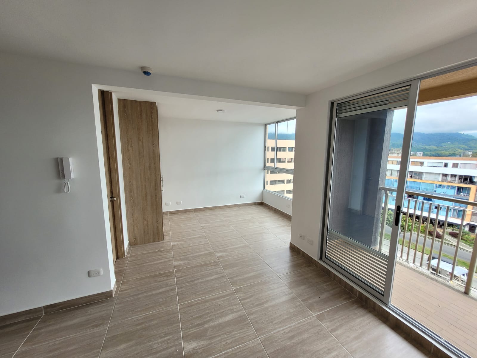 Aparta-estudio en arrendamiento municipio de Armenia Quindío Sector Av. 19 Norte (14).jpeg