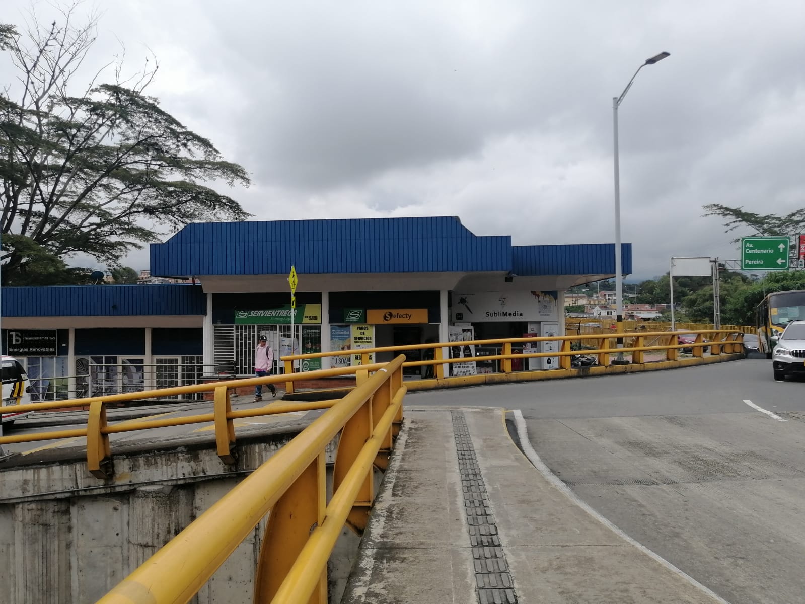 Se vende local en municipio de Armenia Quindío sector Parque de la Consti (10).jpg