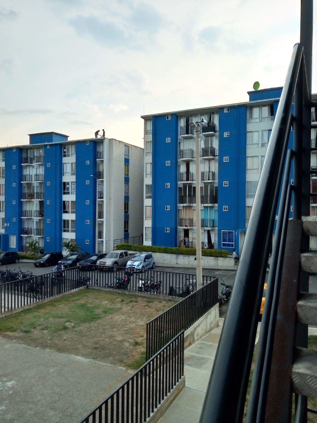 9de70bbb-cc03-4fe3-ba5a-89a65d8edc79.jpg