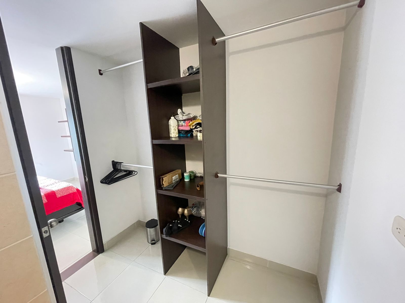 lindo apartamento amoblado al norte de armenia con espectaculares zonas sociales  (24).jpeg