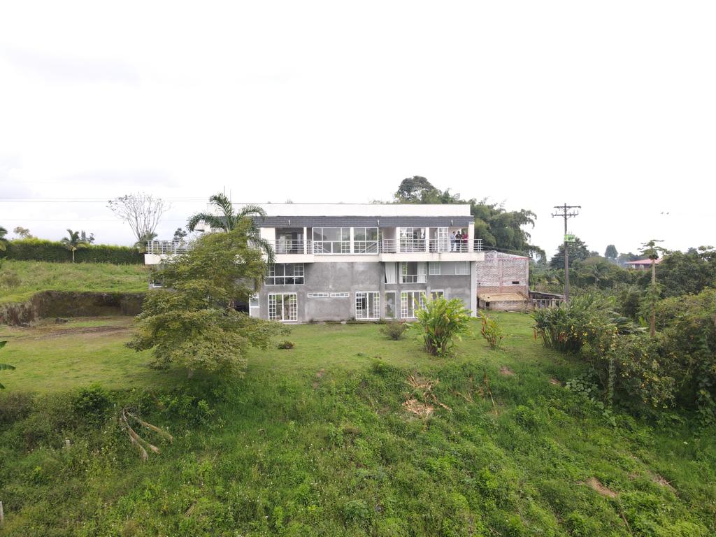 Se Vende Finca Turistica Sector Circasia Montenegro Quindio 10.jpeg