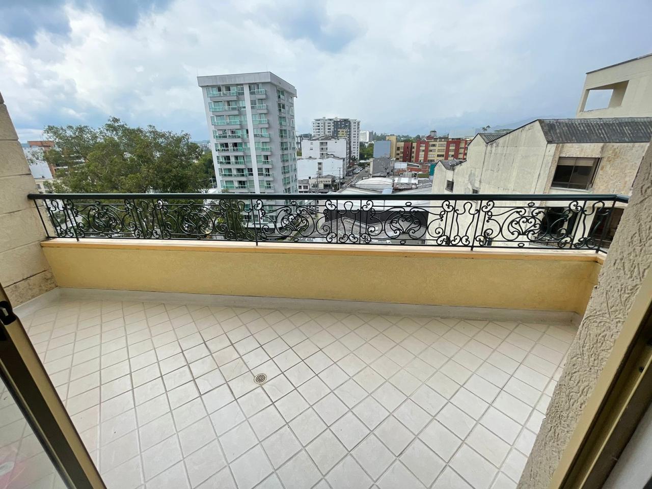 Se Vende Hermoso Apartamento Tipo Penthouse Sector Laureles Norte Armenia Quindío  (45).jpeg