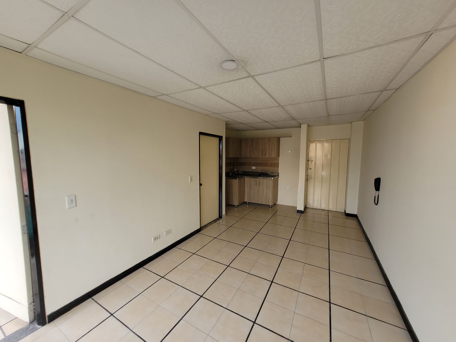 se arrienda apartamento en el sector del centro (8).jpg