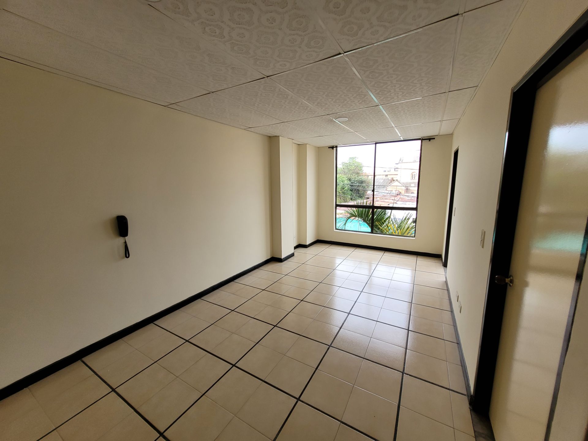 se arrienda apartamento en el sector del centro (7).jpg