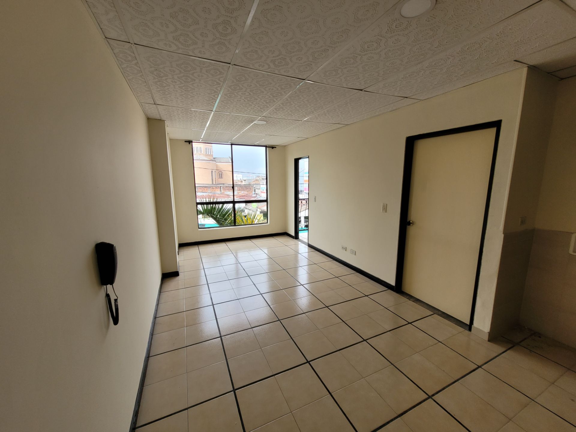 se arrienda apartamento en el sector del centro (6).jpg