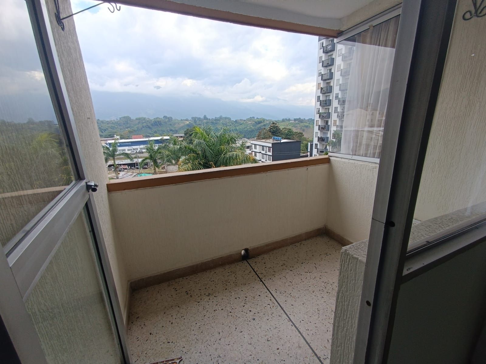 APARTAMENTO EN RENTA PARQUE CAFETERO (18).jpeg