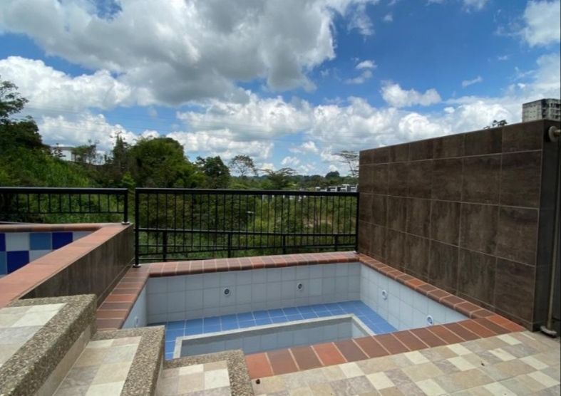 Se Vende Hermoso Apartamento En Zona Exclusiva Sector Oro Negro Norte Armenia Quindío  (4).jpeg