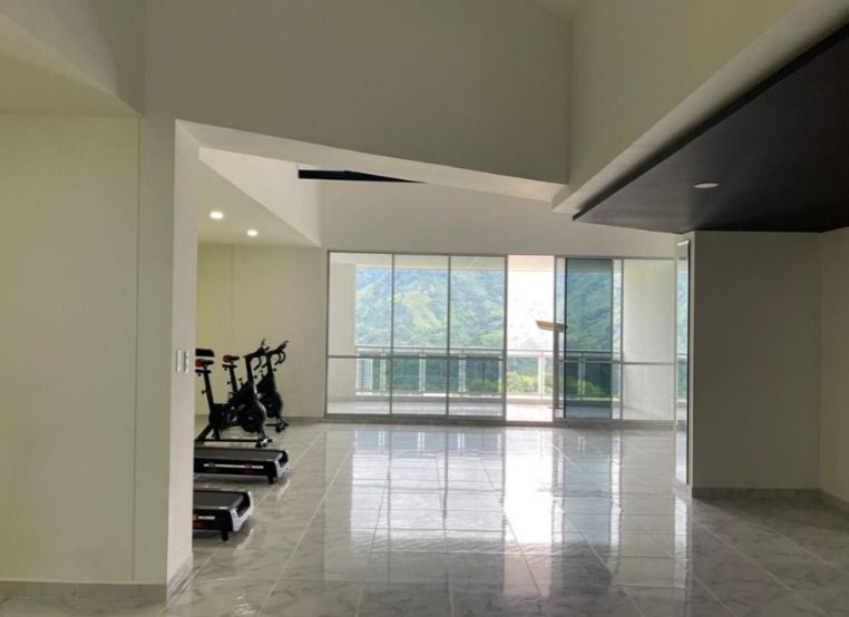 Se Vende Hermoso Apartamento En Zona Exclusiva Sector Oro Negro Norte Armenia Quindío  (17).jpeg