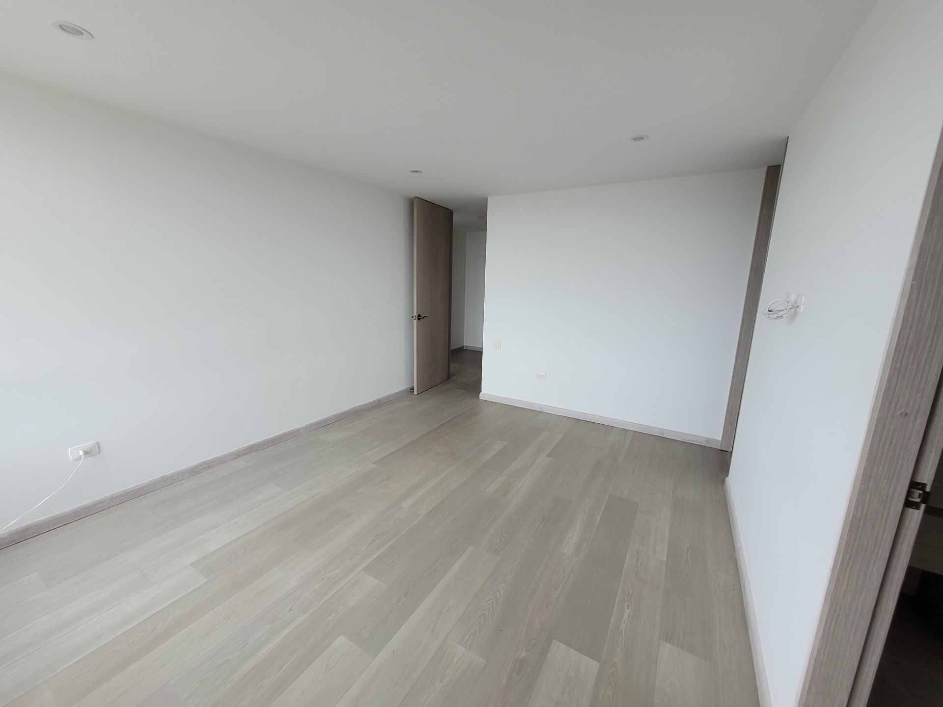 se arrienda apartamnto en el norte de armenia (1).jpg