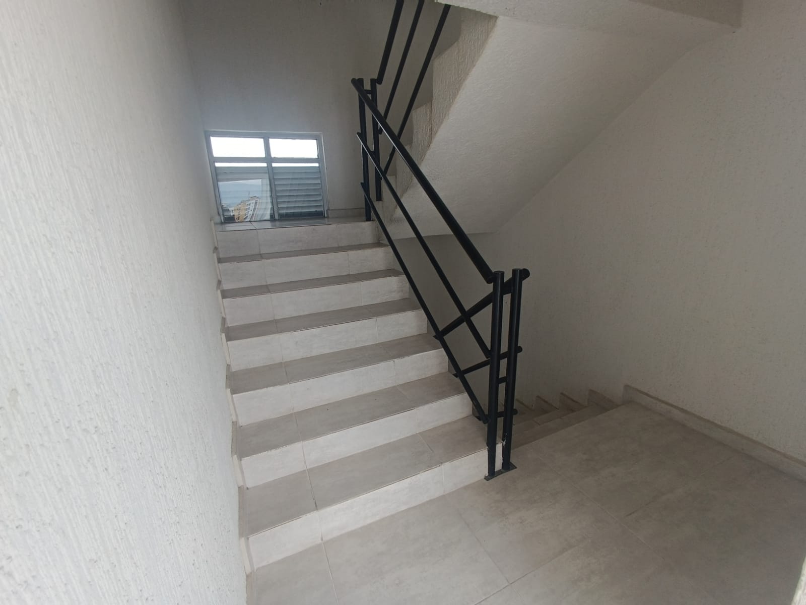 Se Vende Lindo Apartamento En Conjunto Cerrado Sector Puerto Espejo Sur Armenia Quindío (5).jpeg