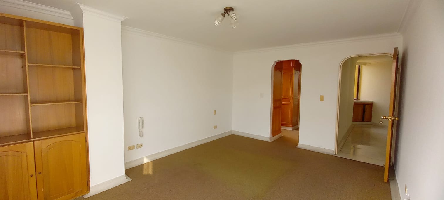 Se Vende Amplio Apartamento Sector Fundadores Clinicas Norte Armenia Quindío (24).jpeg