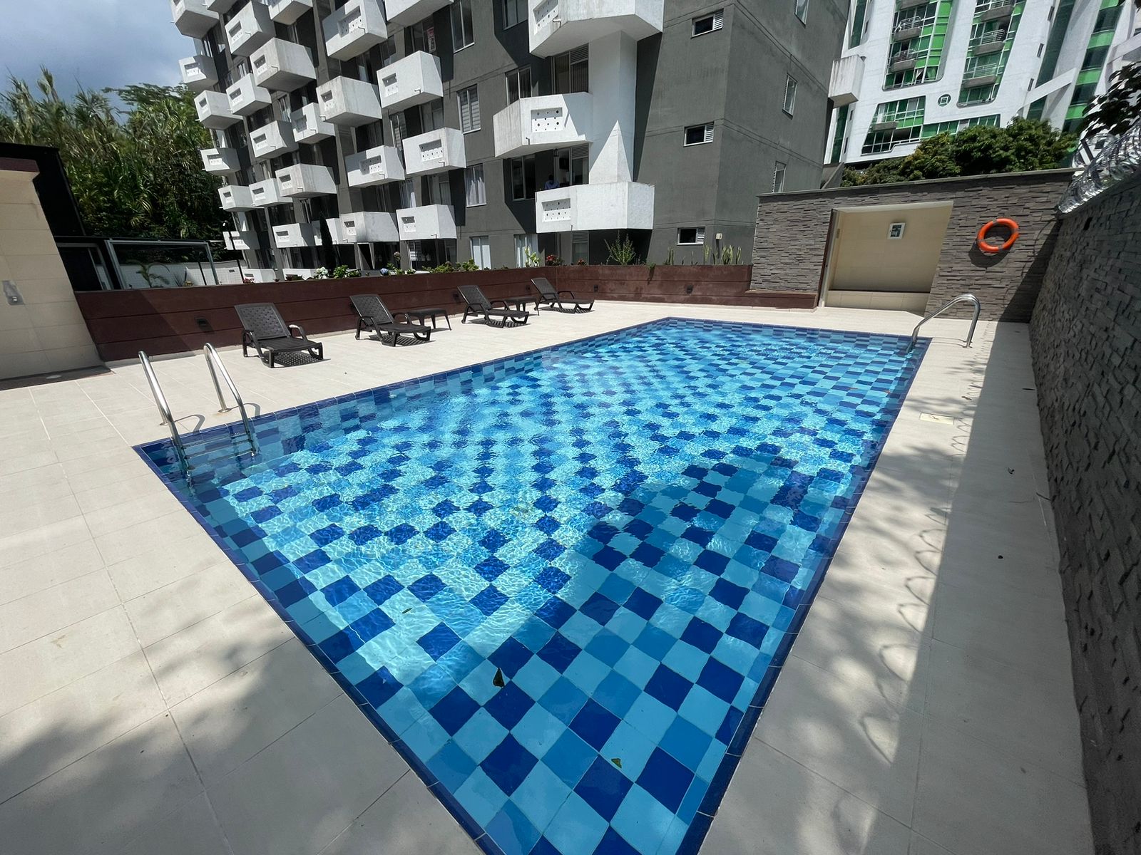 Apartamento amoblado sector avenida 19 (5).jpeg
