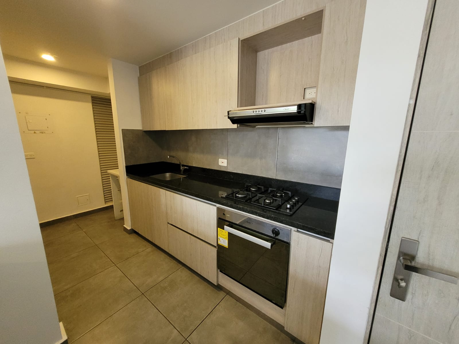 se arrienda apartamento en el norte de armenia (5).jpg