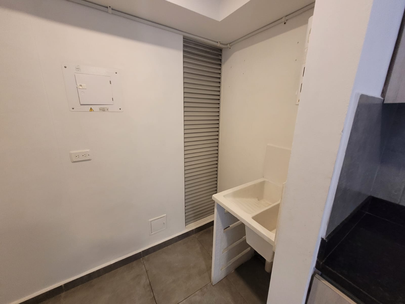 se arrienda apartamento en el norte de armenia (9).jpg
