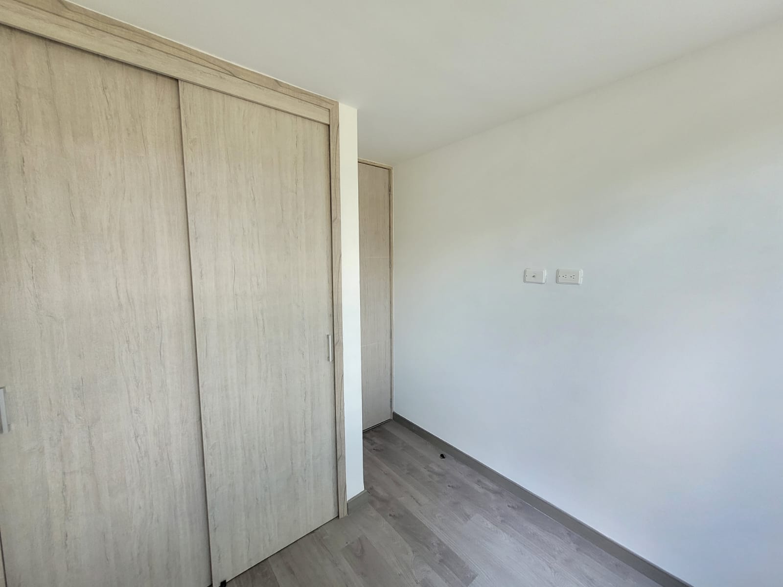 se arrienda apartamento en el norte de armenia (17).jpg