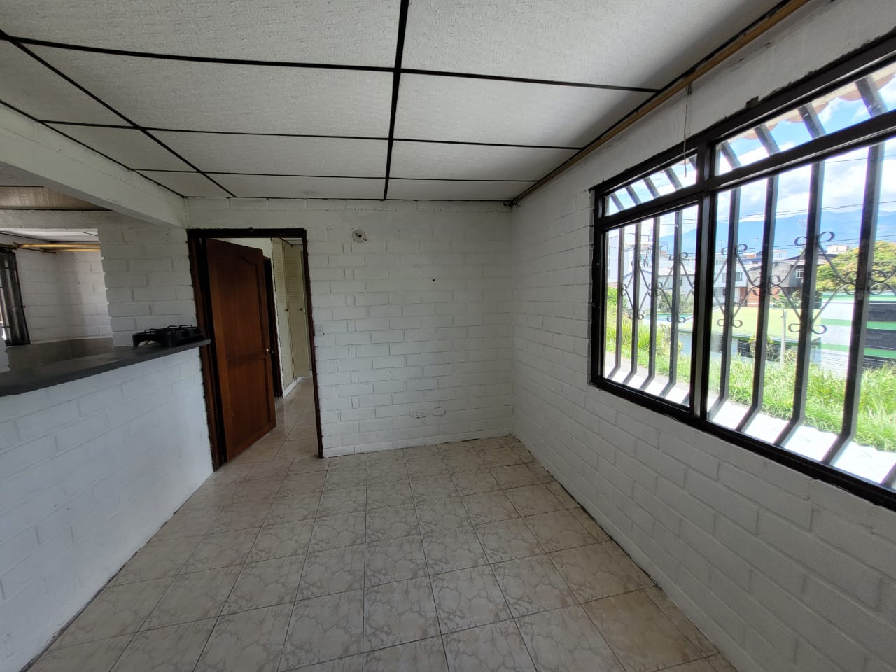 SE ARRIENDA APARTA ESTUDIO EN EL SECTOR LOS CAMBULOS (8).jpeg