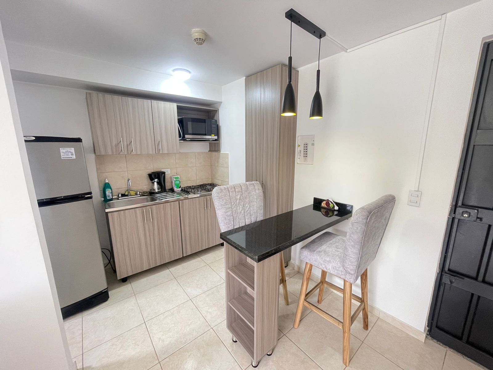 Apartamento amoblado sector oro negro (2).jpeg