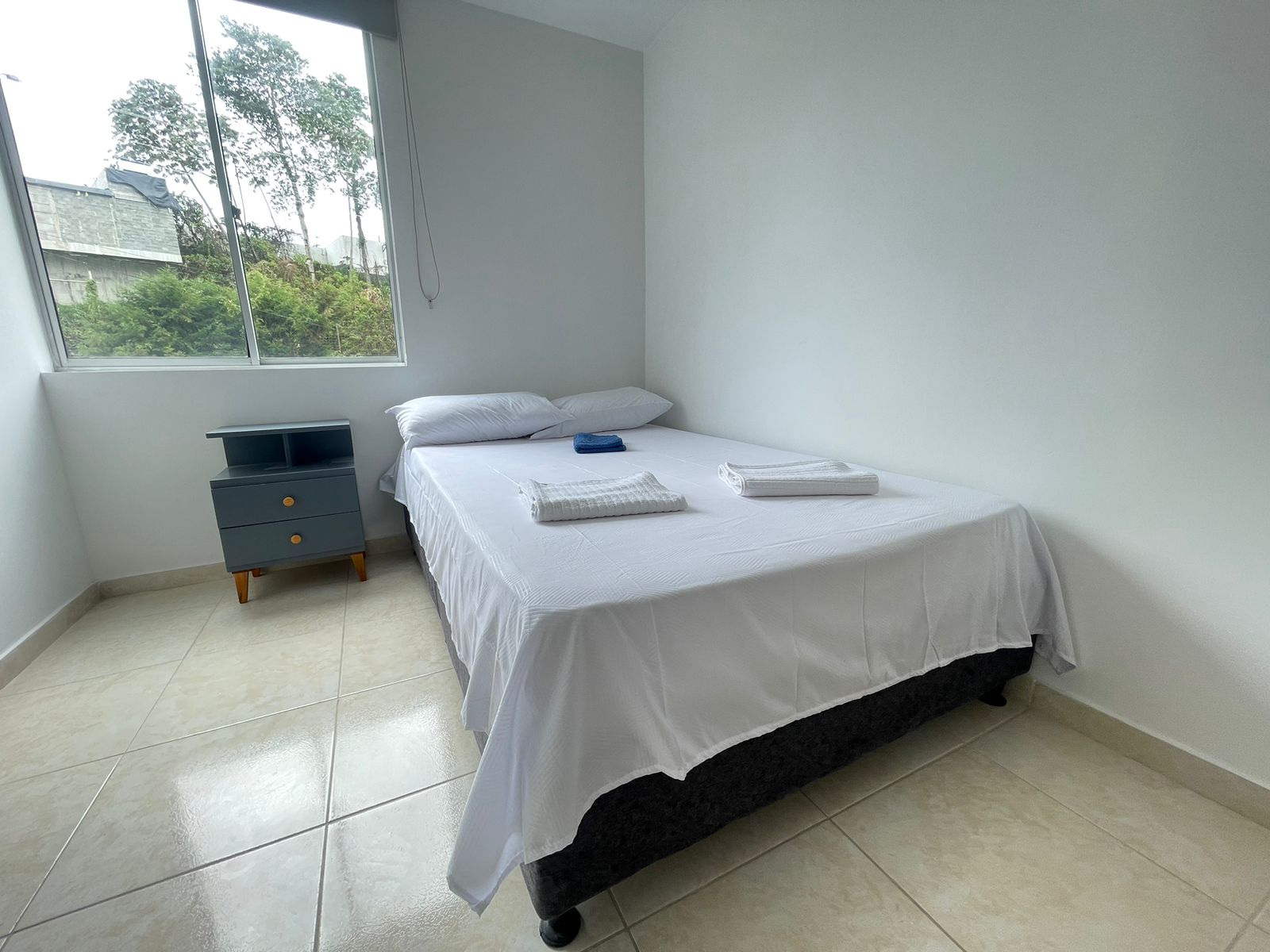 Apartamento amoblado sector oro negro (18).jpeg