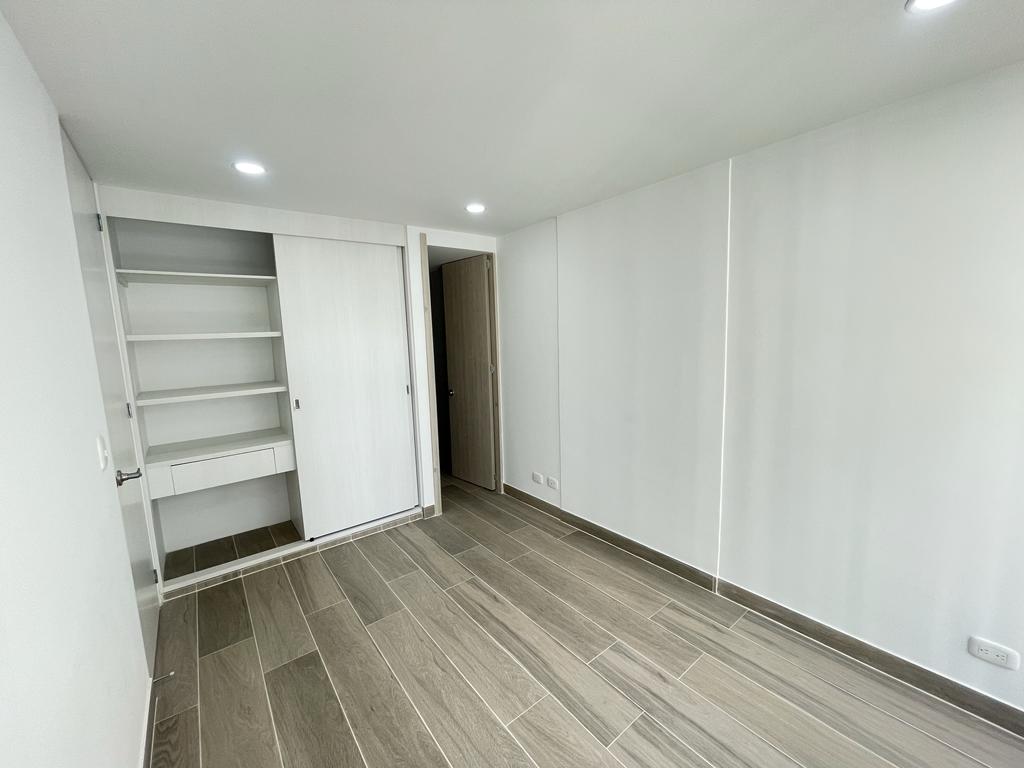 APARTAESTUDIO PARA ARRIENDO EN SECTOR FUNDADORES (10).jpeg