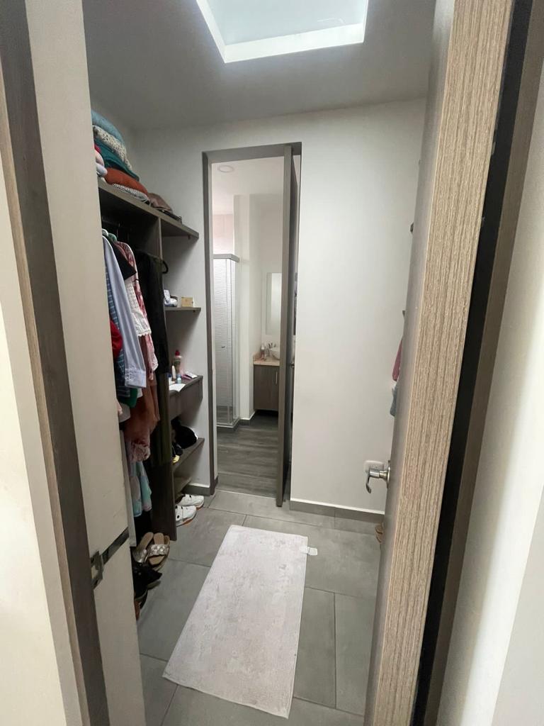 SE VENDE HERMOSA CASA REMODELADA VIA EL EDEN KM 2 (4).jpeg