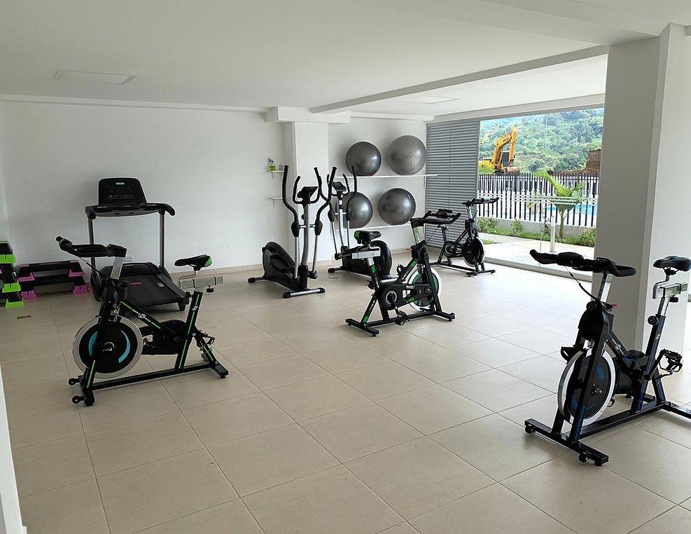 APARTAMENTO AMOBLADO NORTE ARMENIA QUINDIO 1.jpeg