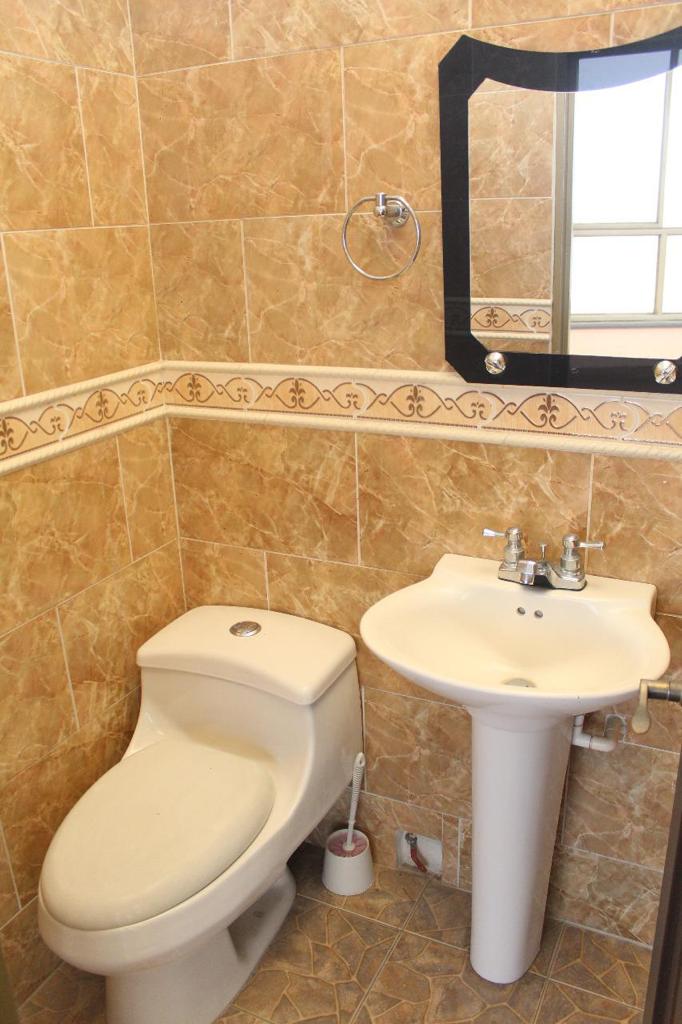 SE VENDE CASA REMODELADA SECTOR EL RECREO (15).jpeg