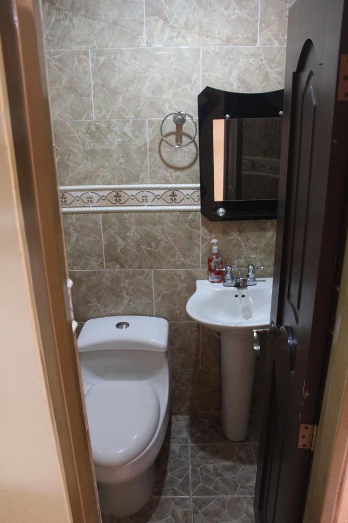 SE VENDE CASA REMODELADA SECTOR EL RECREO (20).jpeg