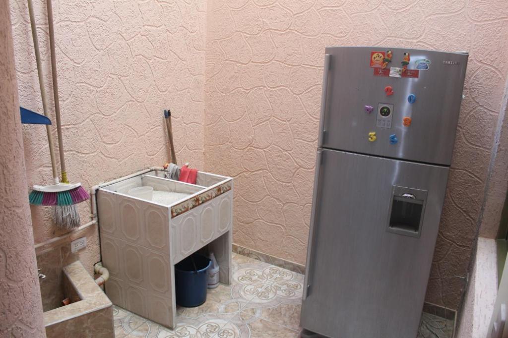 SE VENDE CASA REMODELADA SECTOR EL RECREO (24).jpeg