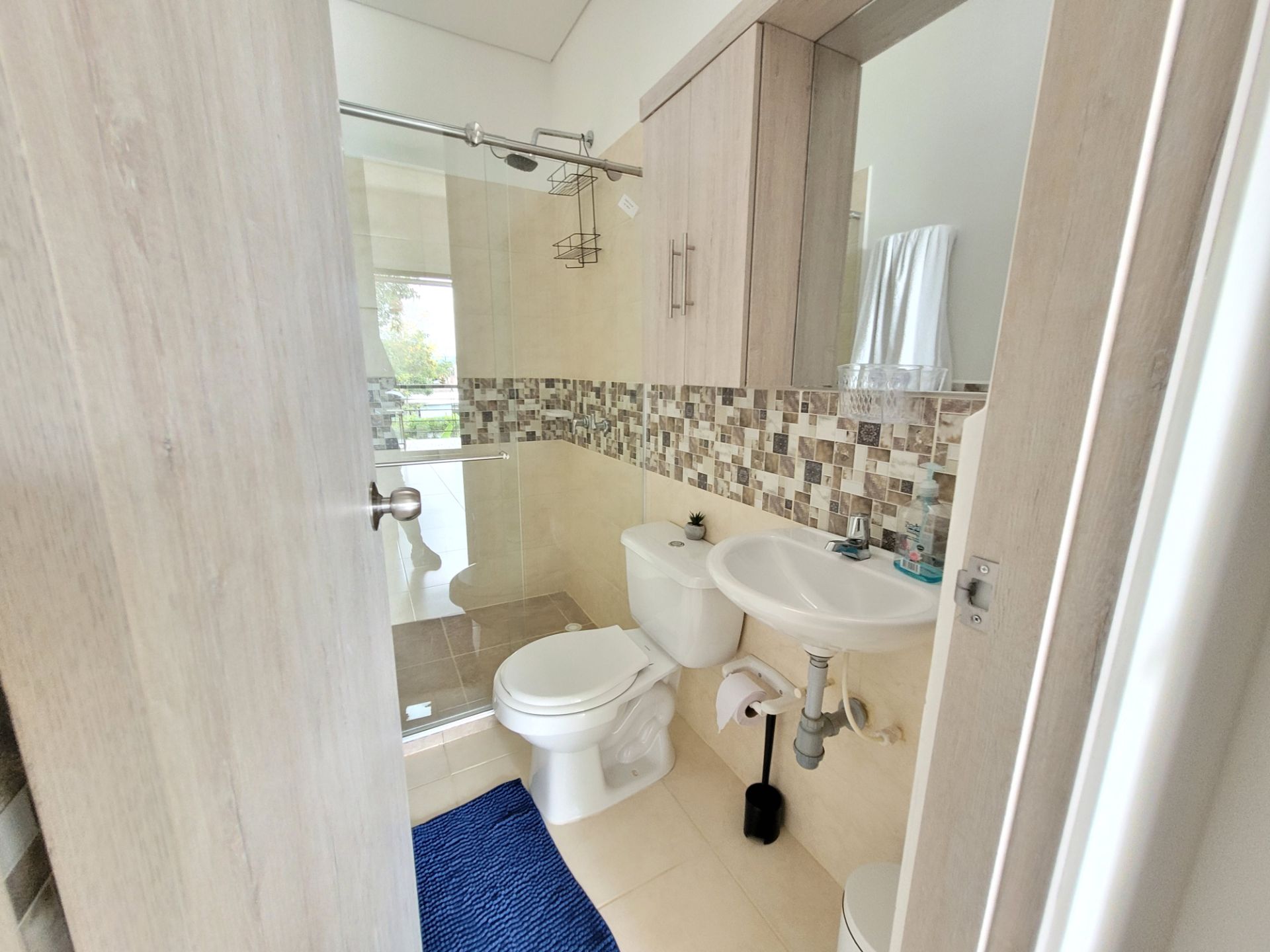 APARTAMENTO AMOBLADO ARMENIA QUINDIO TEBAIDA 8.jpg