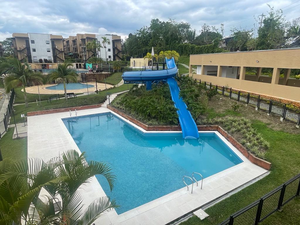ZONAS SOCIALES PISCINA APARTAMENTO AMOBLADO ARMENIA QUINDIO TEBAIDA  (5).jpeg