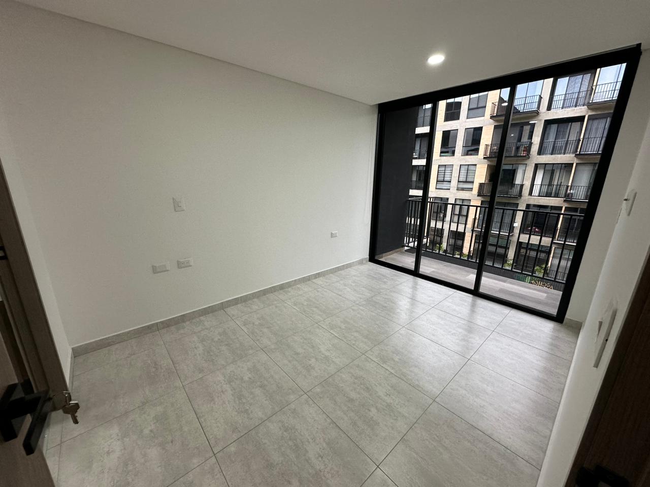 SE ARRIENDA APARTAMENTO EN MONSERRAT (17).jpeg