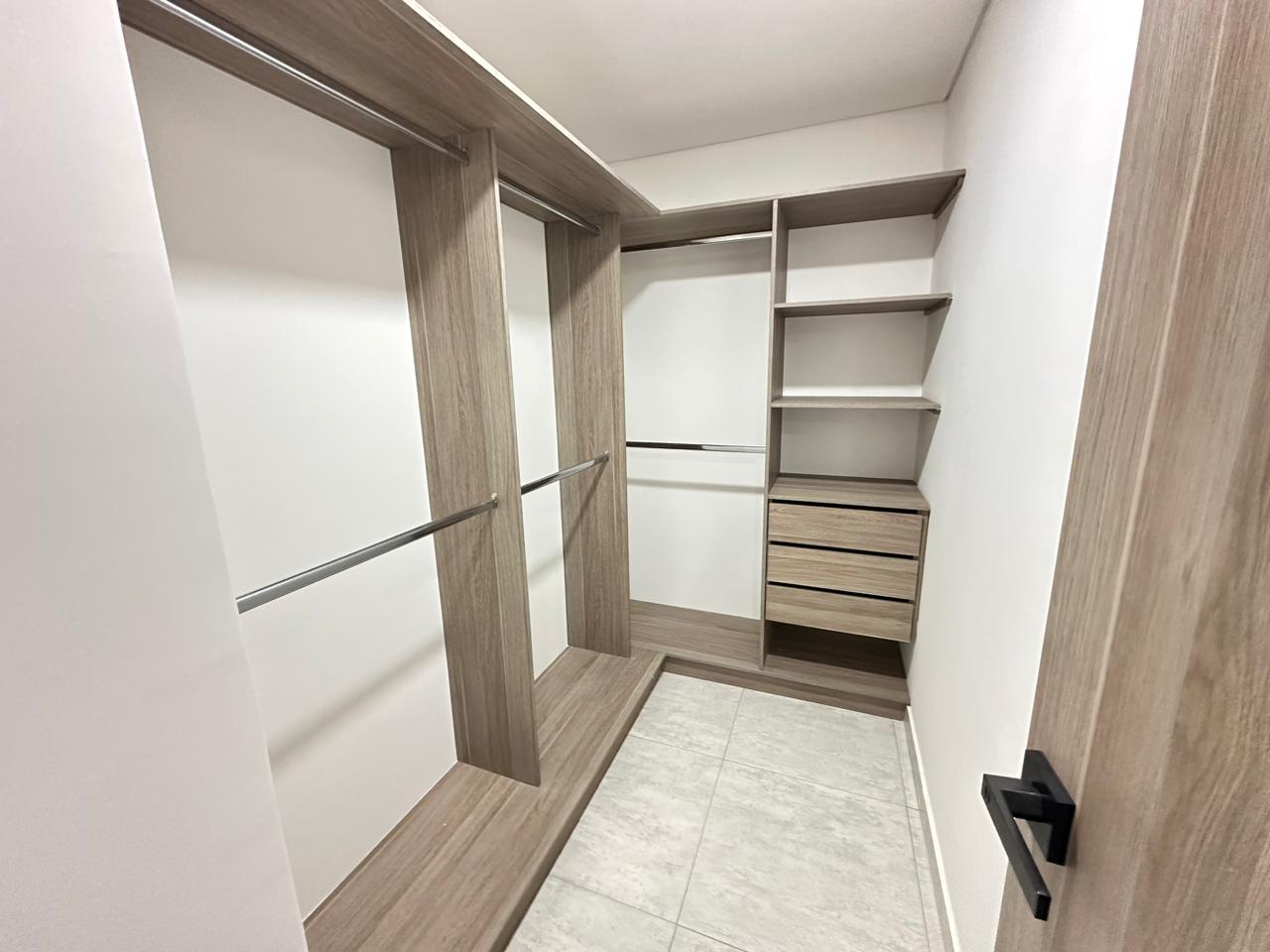 SE ARRIENDA APARTAMENTO EN MONSERRAT (19).jpeg