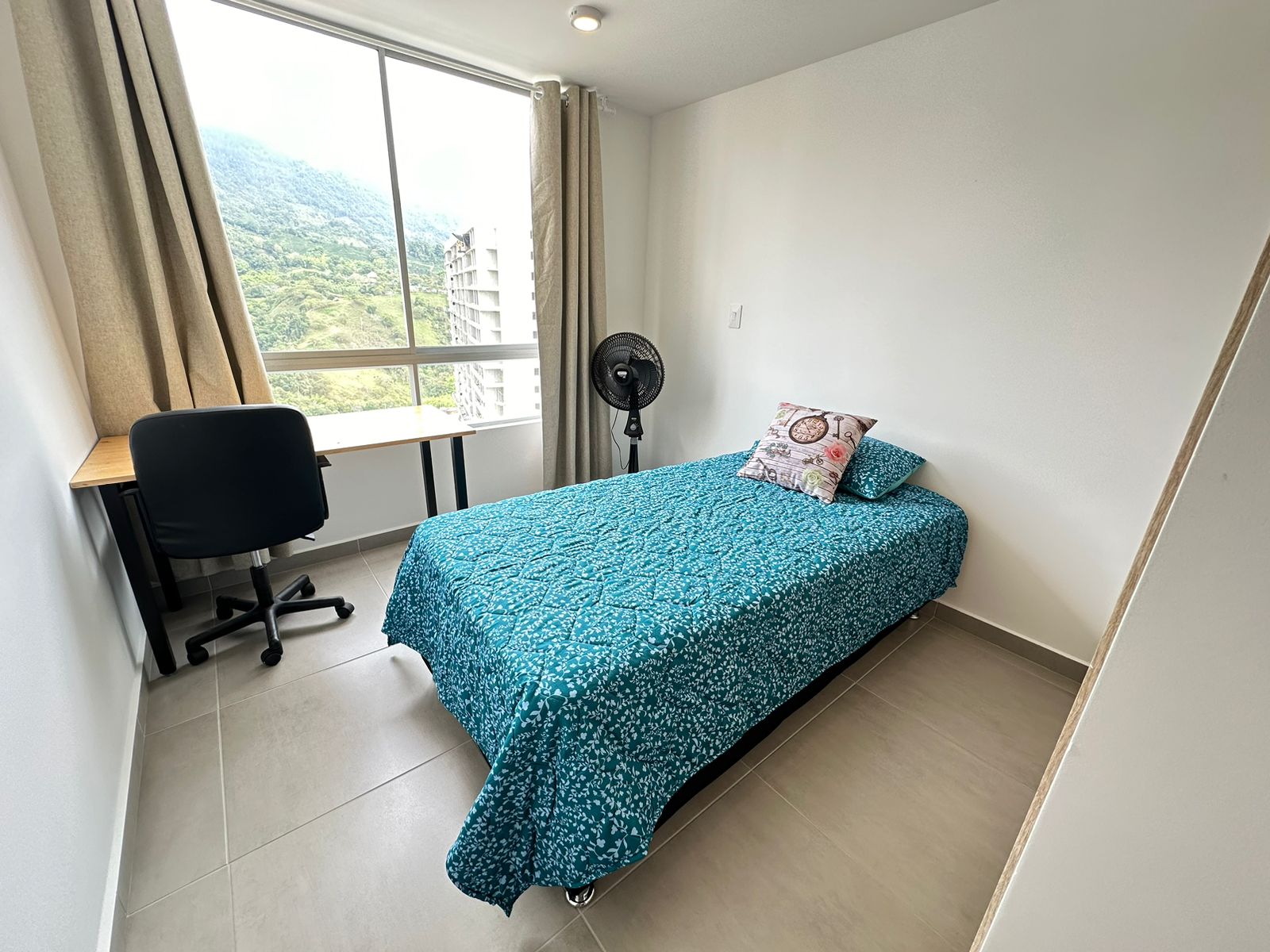 APARTAMENTO AMOBLADO SECTOR AVENIDA CENTENARIO  (16).jpeg