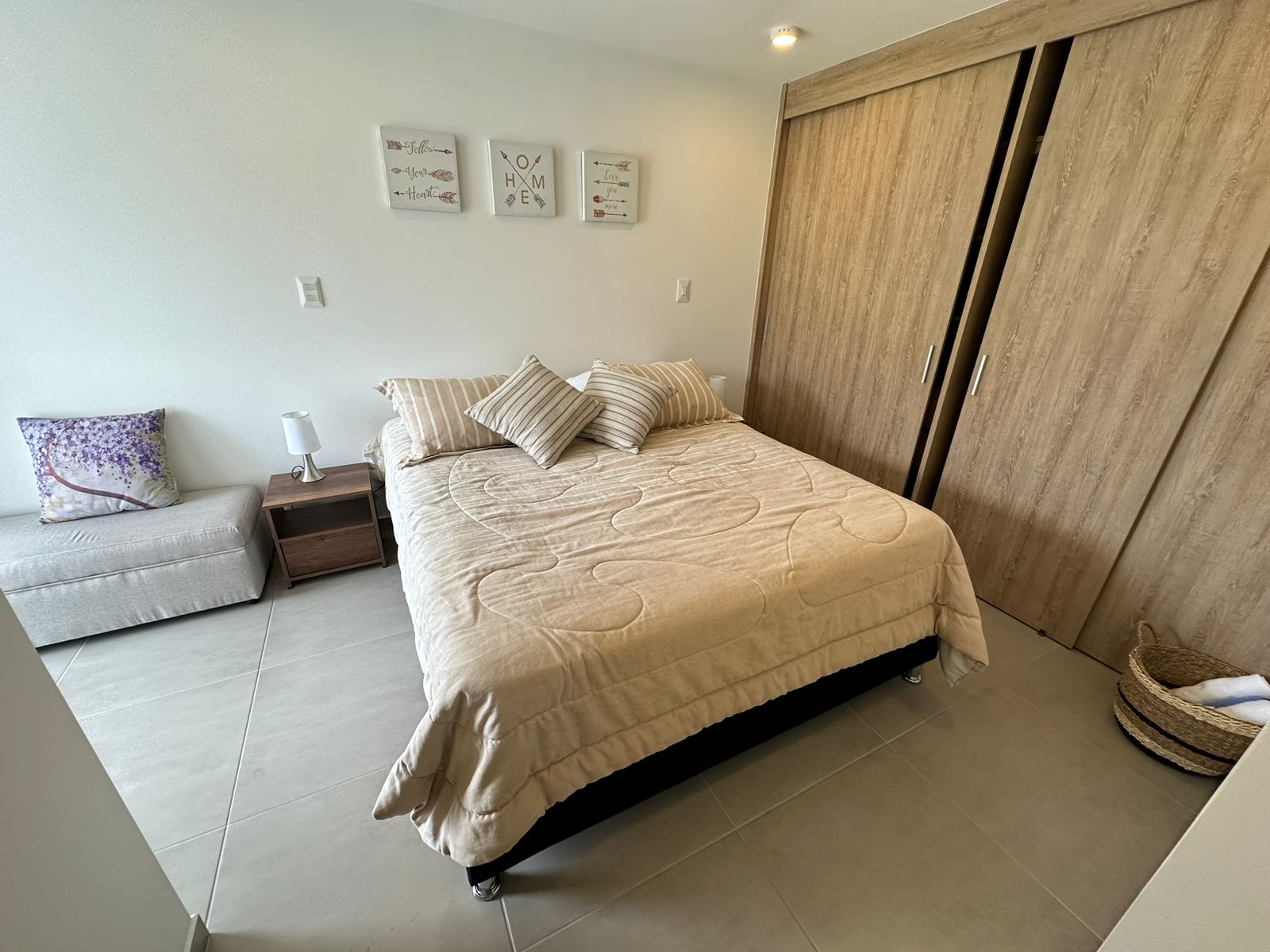APARTAMENTO AMOBLADO SECTOR AVENIDA CENTENARIO  (22).jpeg