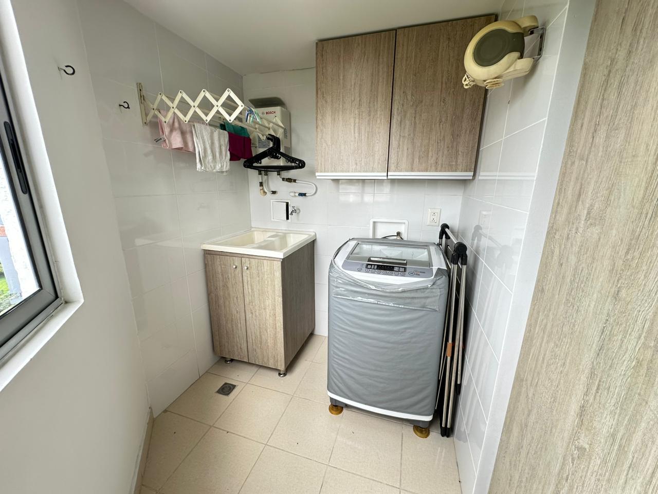 APARTAMENTO AMOBLADO BARRIO LAURELES (1).jpeg