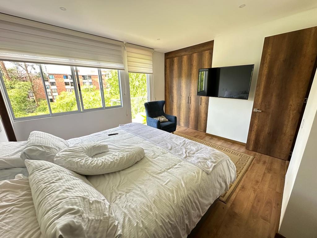 WhatsApp Image 2023-10-23 at 12.10.24 PM (12).jpeg