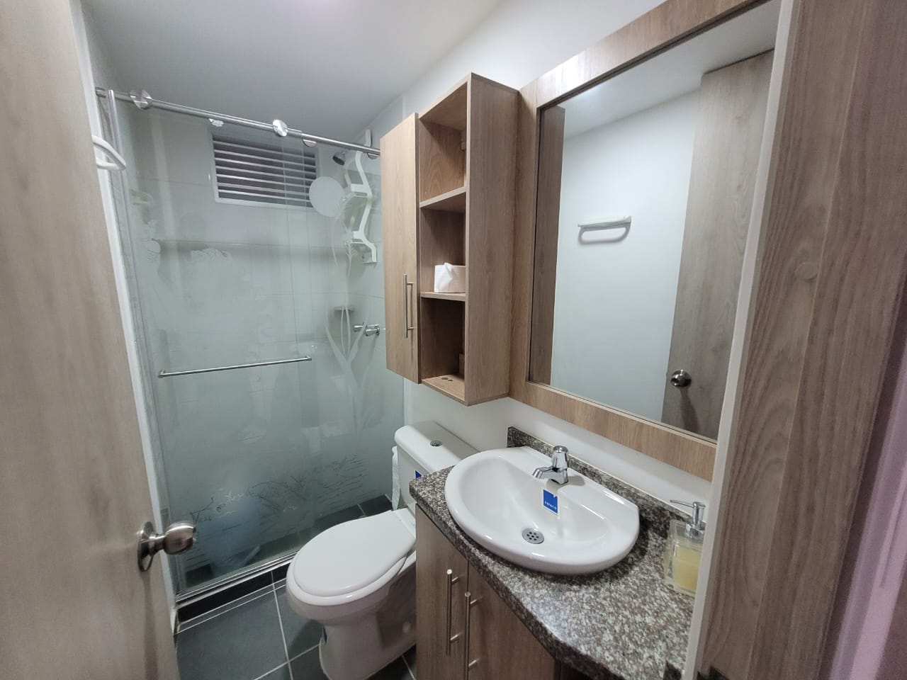 SE VENDE APARTAMENTO EN LE SUR DE LA CIUDAD (13).jpg