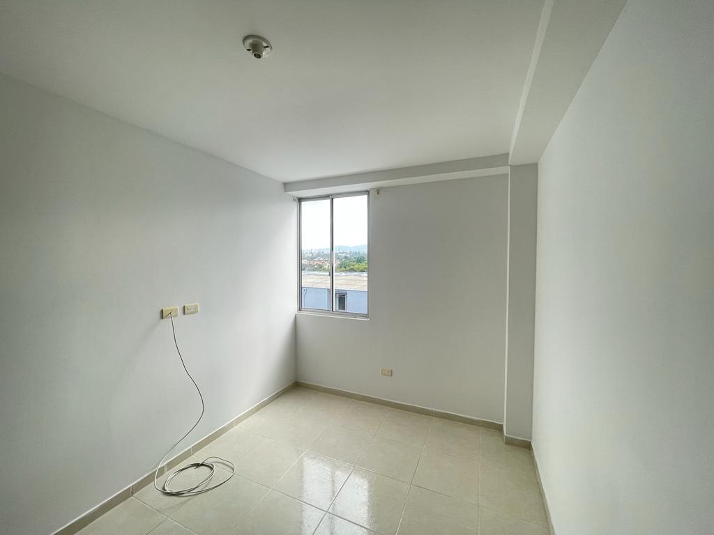 SE VENDE APTO EN BARRIO GRANADA - ARMENIA-QUINDIO (4).jpg