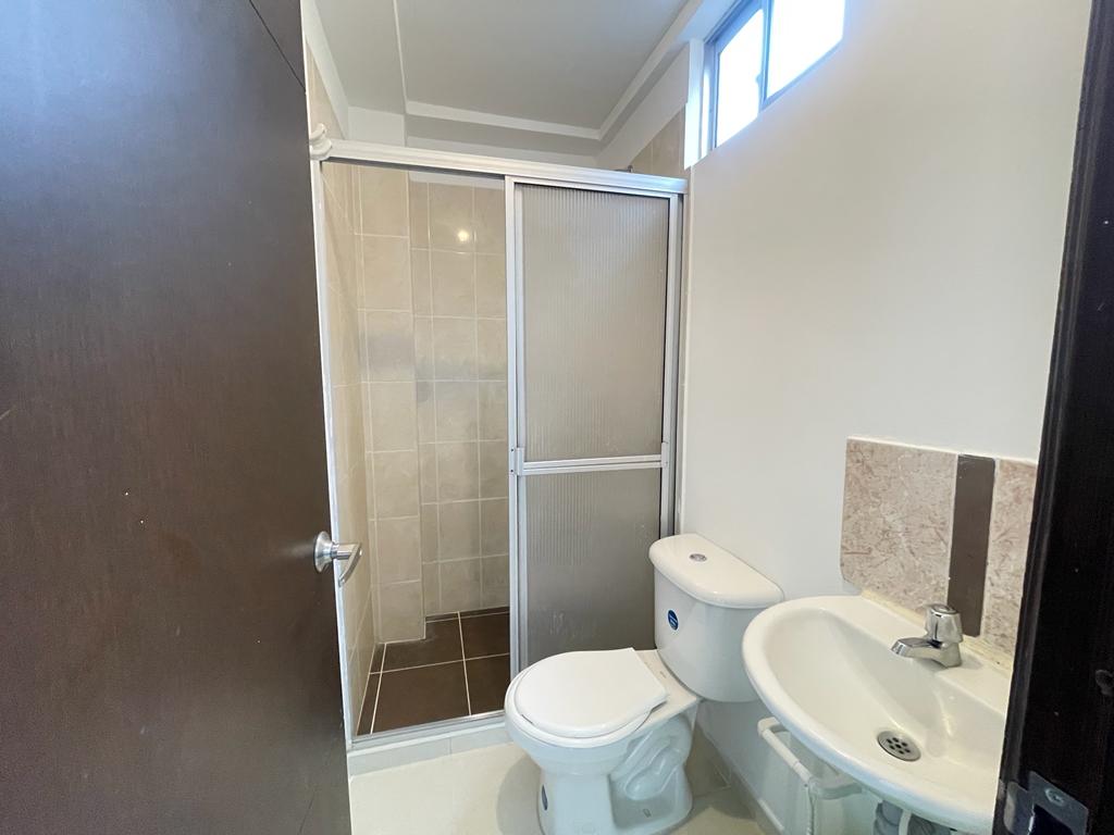 SE VENDE APTO EN BARRIO GRANADA - ARMENIA-QUINDIO (7).jpg