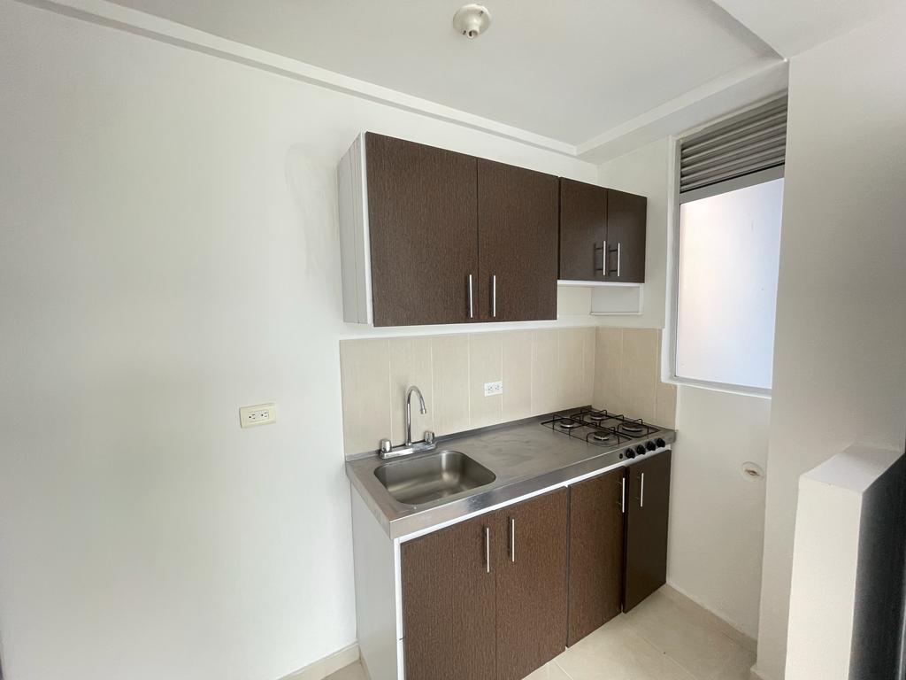 SE VENDE APTO EN BARRIO GRANADA - ARMENIA-QUINDIO (16).jpg