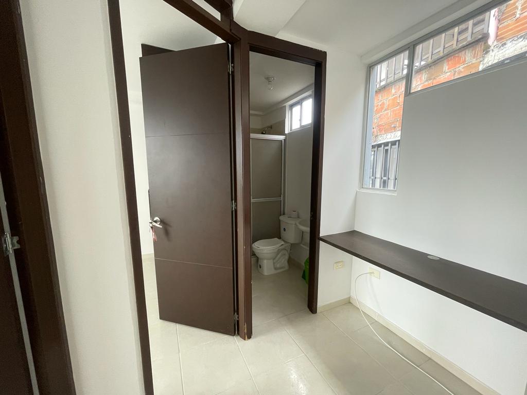SE VENDE APTO EN BARRIO GRANADA - ARMENIA-QUINDIO (14).jpg