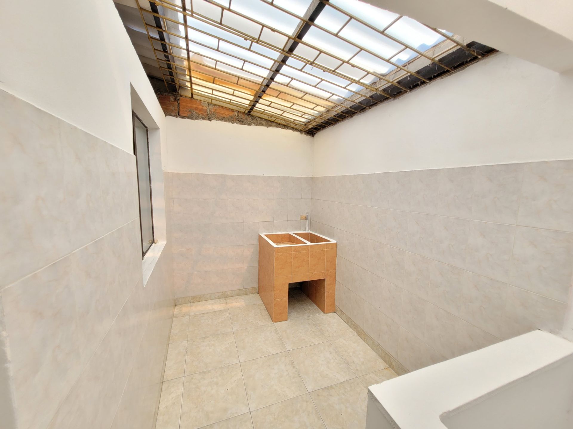 casa en arriendo sector puerto espejo 12.jpg